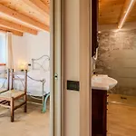 度假居 Mirtillo By Interhome